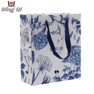 Wholesale custom logo printing cheap food jewelry cosmetic gift paper bag 