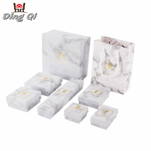 Luxury custom small cardboard jewelry storage display gift packaging box with logo